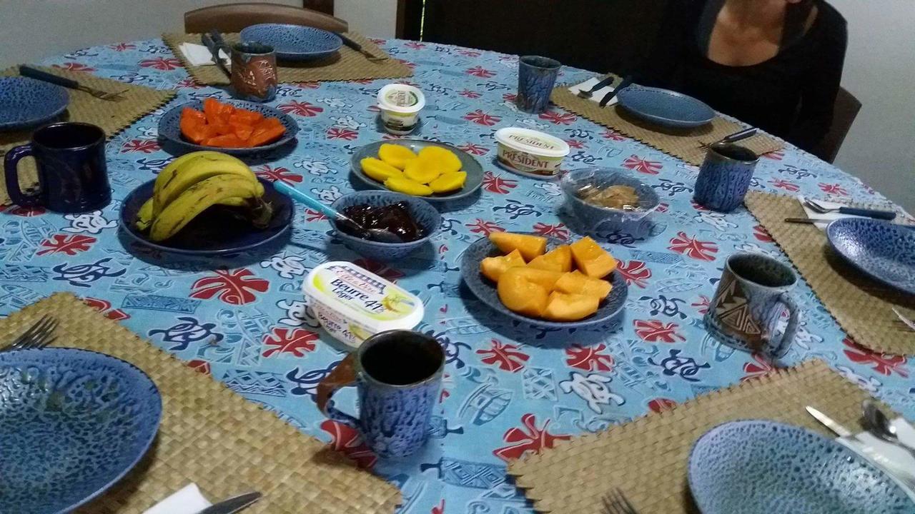 Bed and Breakfast Tifaifai Et Cafe Huahine Фар Экстерьер фото